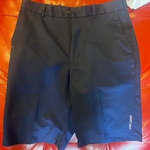 Mens shorts Black Clover size 32